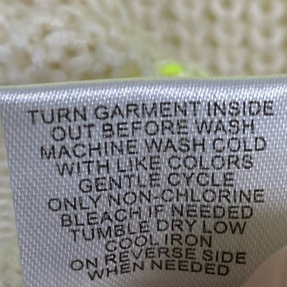 FRESHMAN Girls’ Stripe V-Neck Knit Sweater Size Small (7) - Picture 6 of 6